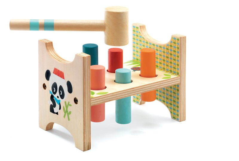 Djeco Junzo taptap  showing how to use the wood hammer on the wood stick