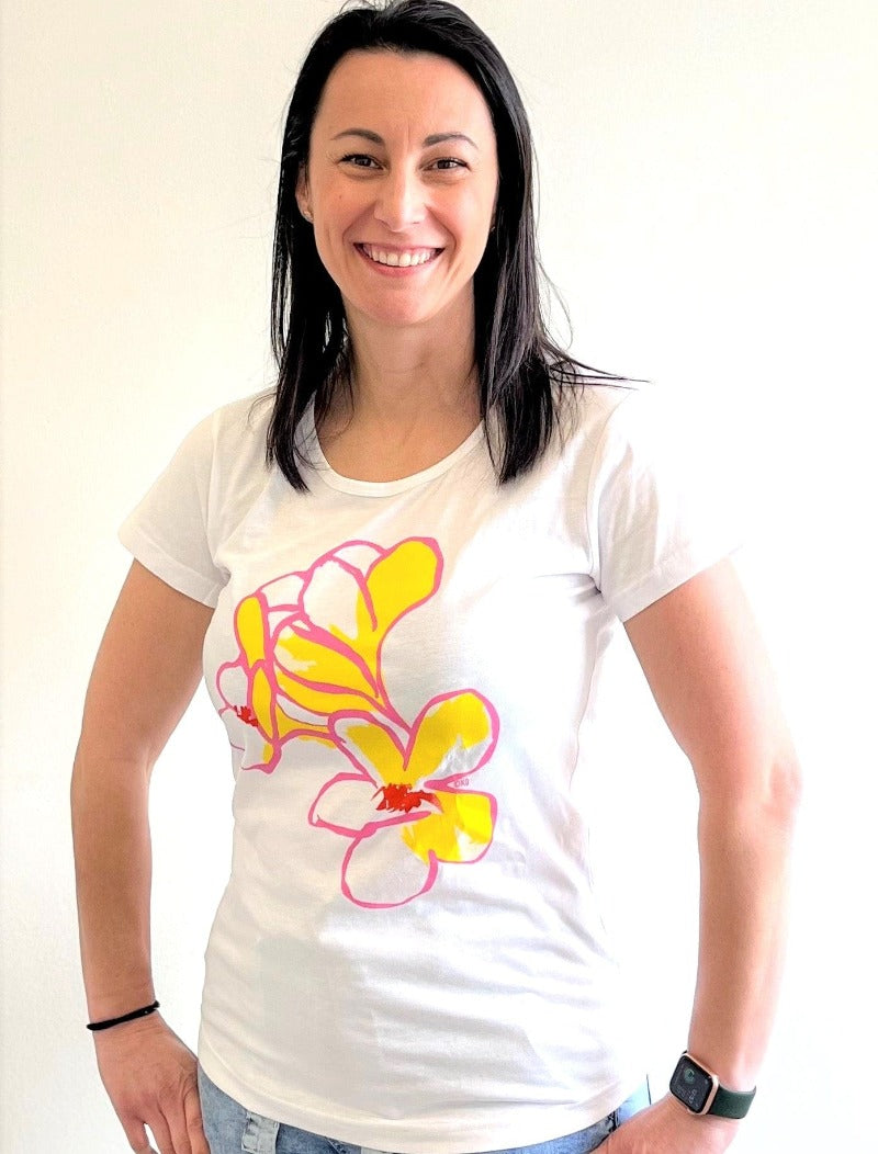 Run2Cure Neuroblastoma Frangipani Ladies T-Shirt - NEW